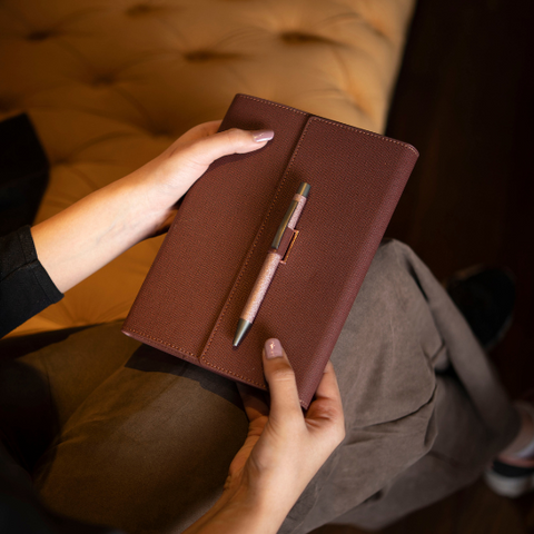 BIBELOT Hard Bound Notebook PU Leather Cover Material (23x16 cm) Pecan Brown with Salmon pen