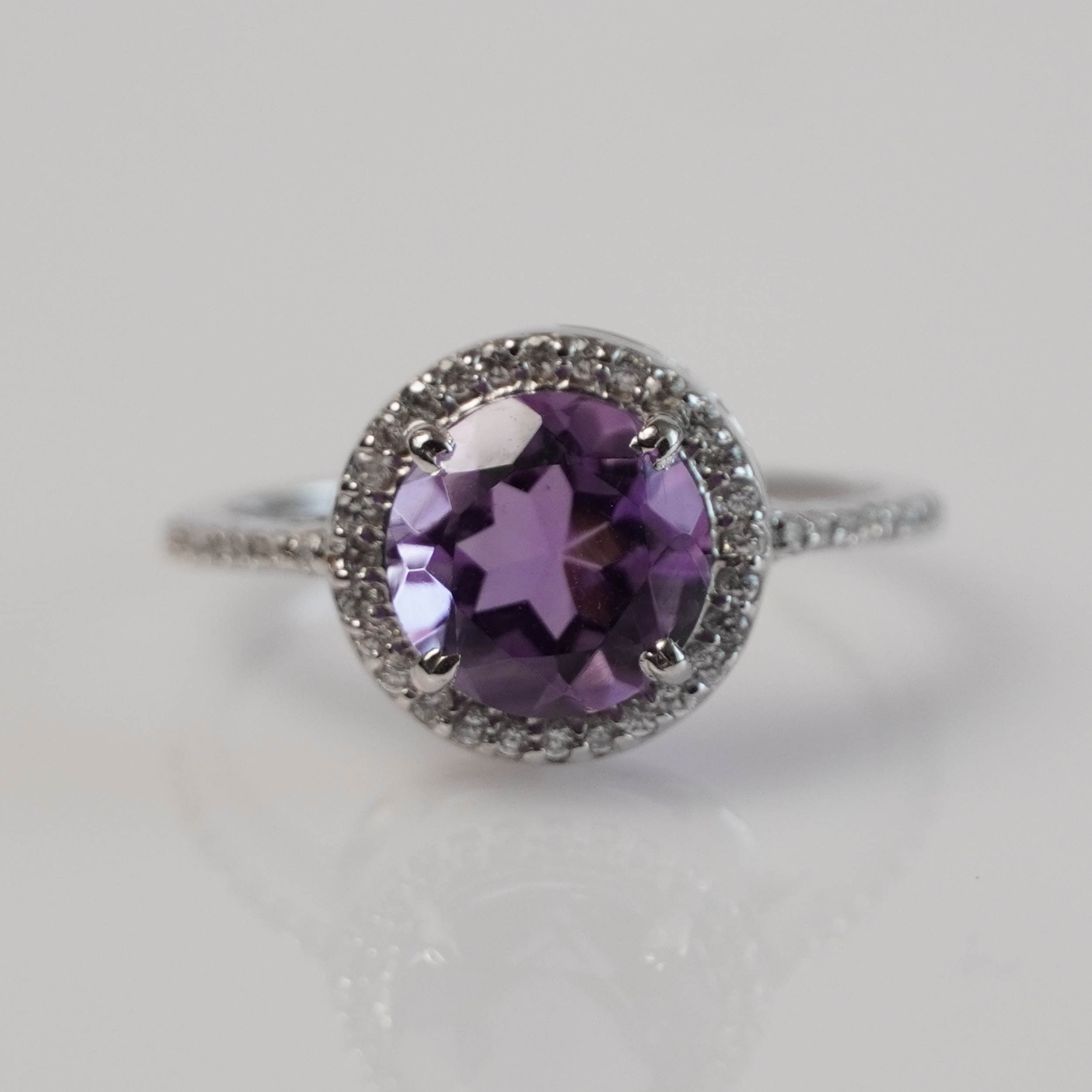 925 Sterling Silver Round Amethyst with Zircon Stone Elegant Ring for Women